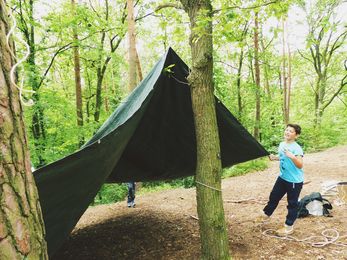 Klassenfahrt in der Natur - Bauen und Werken